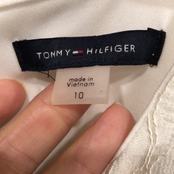 Like new! - TOMMY HILFIGER Lace Overlay Sleeveless Dress - Picture 2 of 7